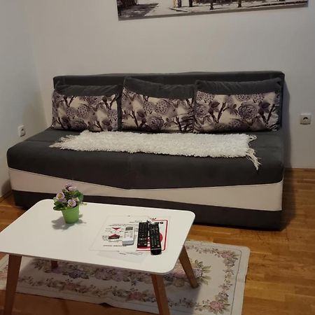 Nakii Apartmani Podgorica Rom bilde