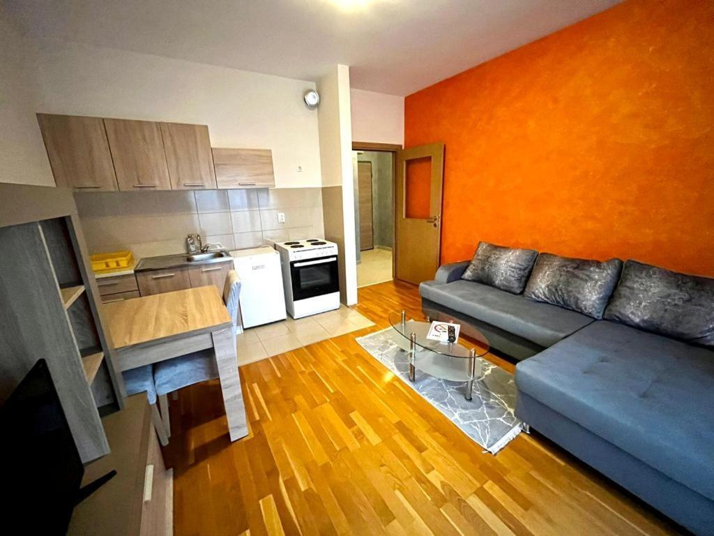Nakii Apartmani Podgorica Eksteriør bilde